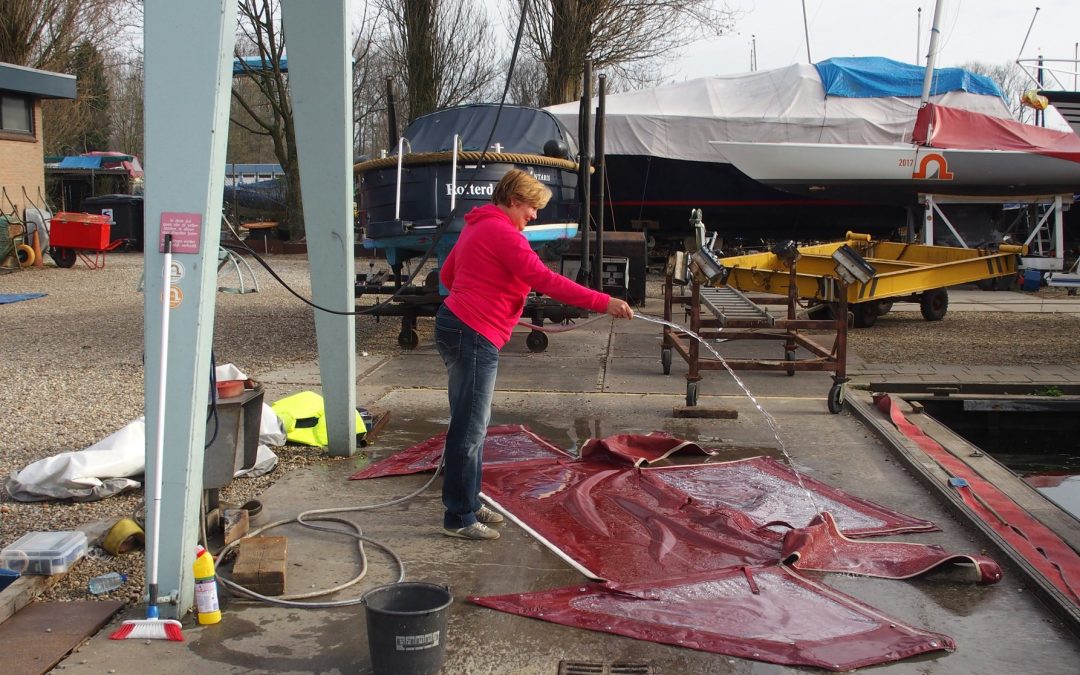 Krimpende tenten na wasbeurt