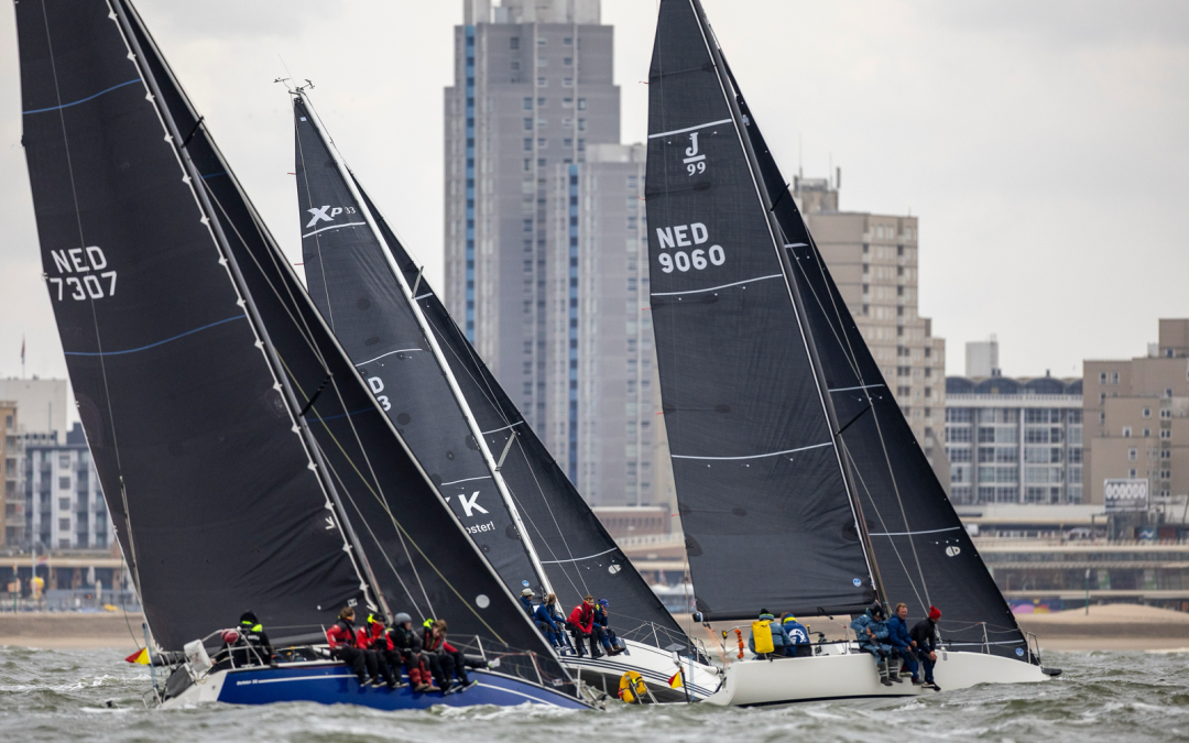 Vuurschepenrace kent pittige start